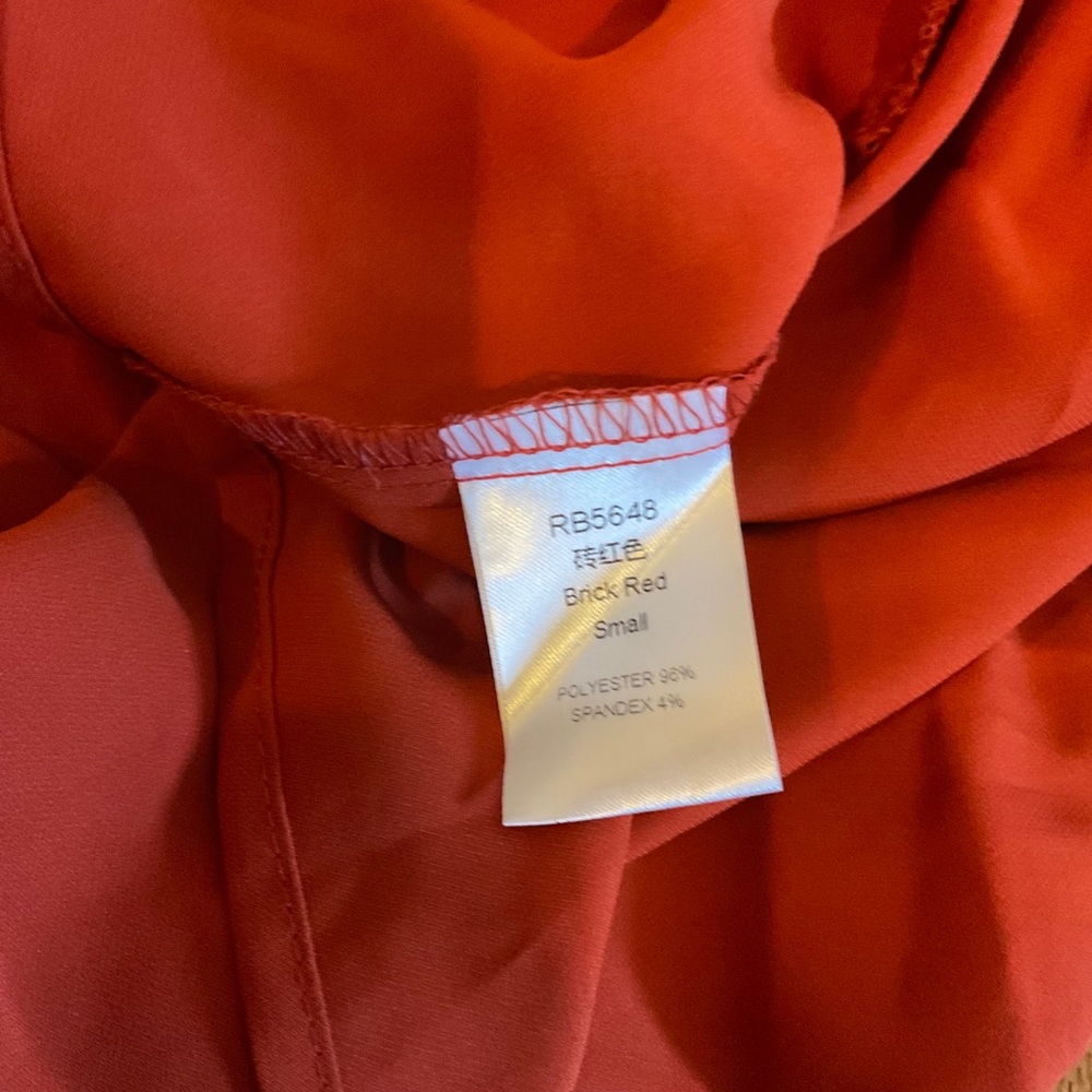Rust ruffle romper - Picture 4 of 5